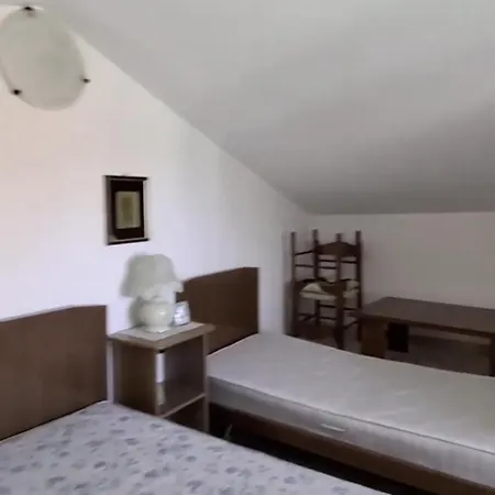 A One-house Apartment *